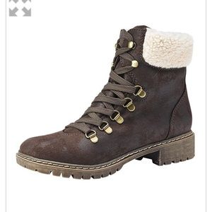 NIB Ruff Hewn Hiking Boots
